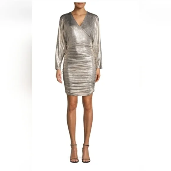 Alice + Olivia Pace Batwing Sleeve Mini Dress Size 2 $398 - Picture 12 of 15